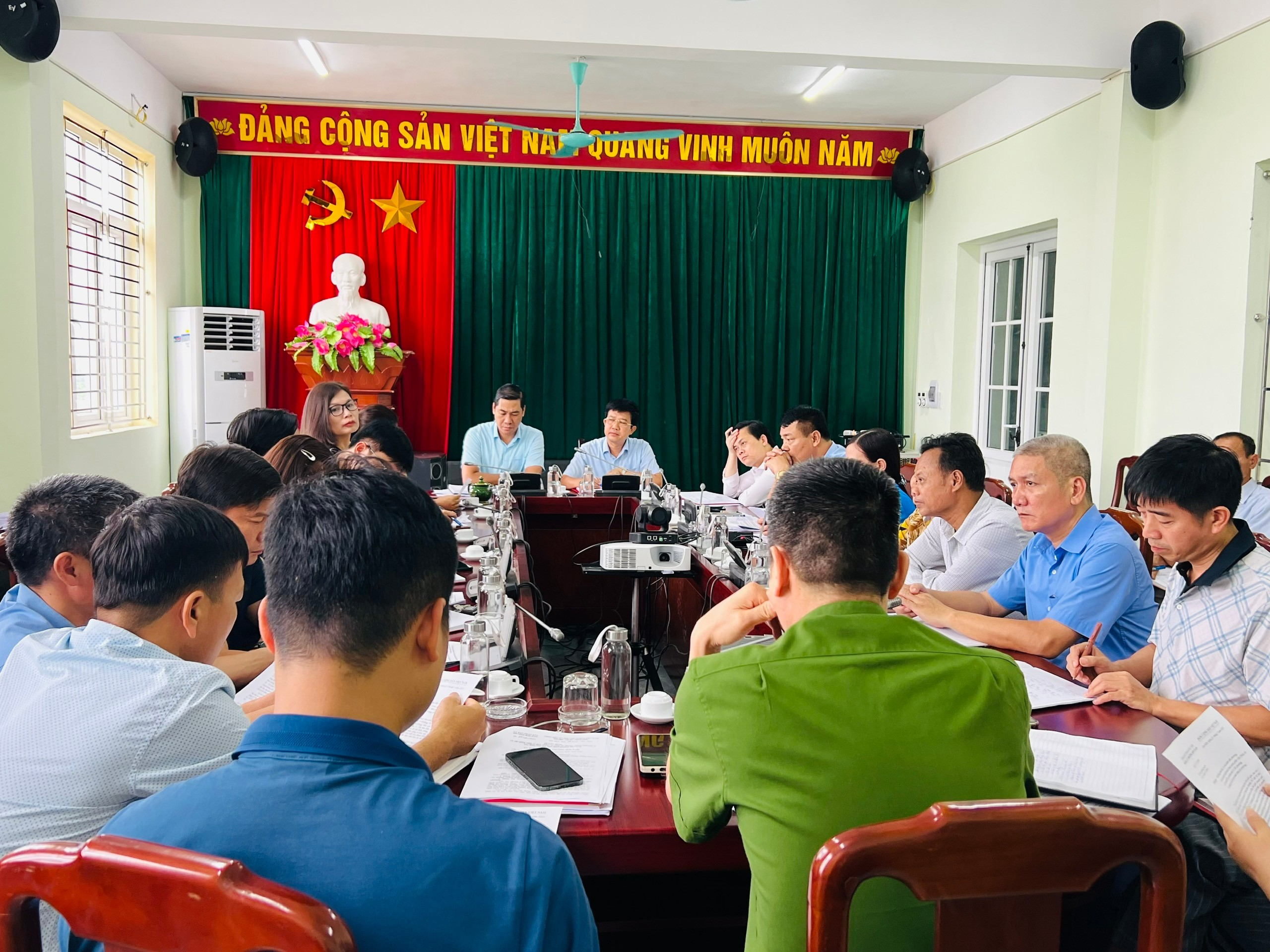 UBND phường Sơn Nam Tăng cường các biện pháp chủ động ứng phó với diễn biến cơn bão số 3 (WIPHA)