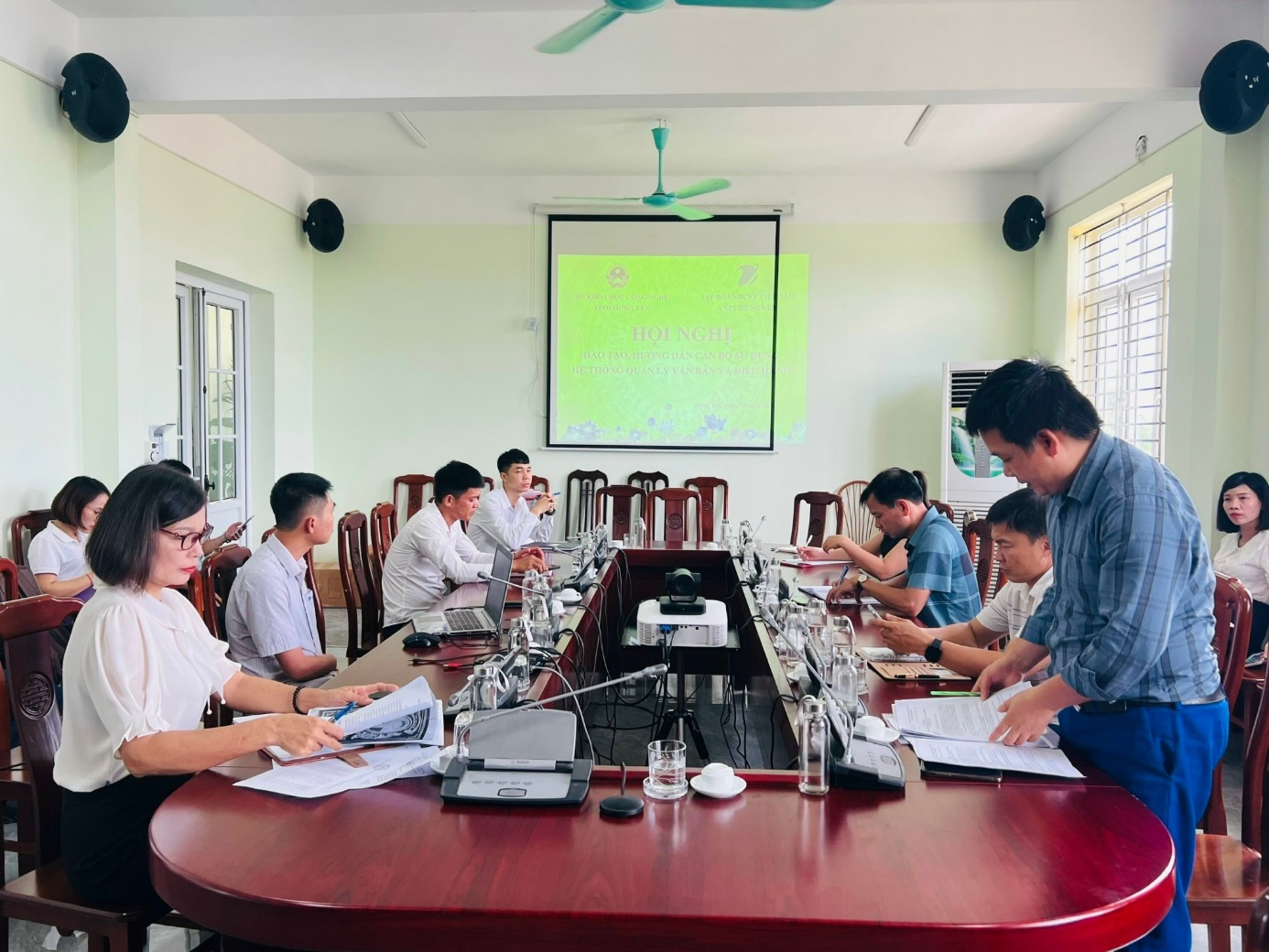 Phường Sơn Nam tổ chức Hội nghị tập huấn sử dụng phần mềm Quản lý văn bản và điều hành tỉnh Hưng Yên