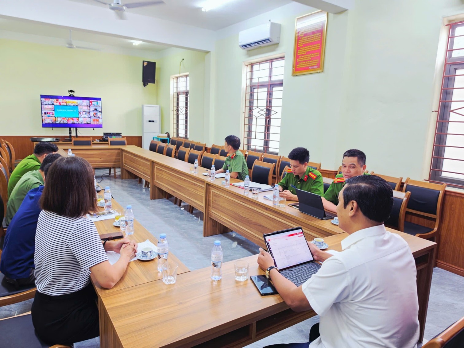 Phường Sơn Nam dự Lễ mít tinh hưởng ứng Ngày An ninh mạng Việt Nam và Phiên họp thường kỳ Ban Chỉ đạo An ninh mạng quốc gia năm 2026