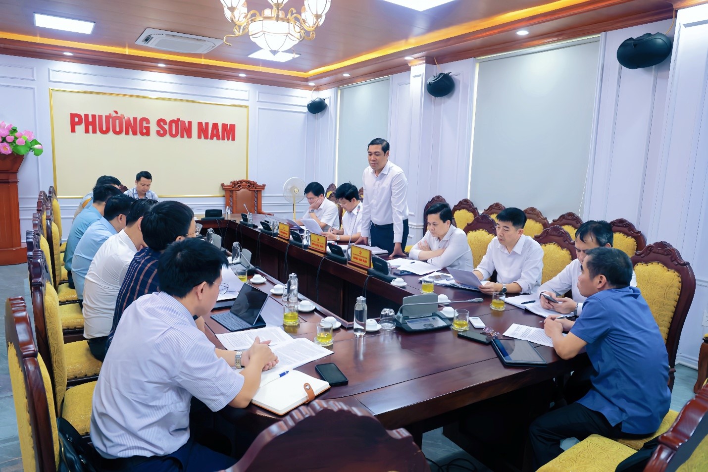 Ban Quản lý dự án đầu tư xây dựng số 1 làm việc với phường Sơn Nam về công tác giải phóng mặt bằng các dự án giao thông