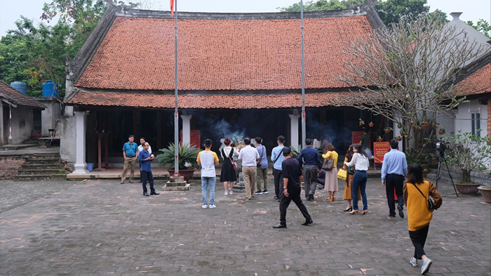 Đền Mây