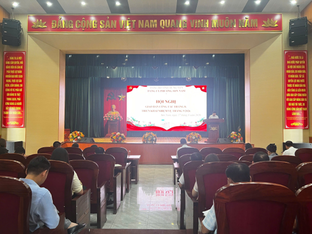 Đảng uỷ phường Sơn Nam giao ban công tác tháng 8, triển khai nhiệm vụ trọng tâm tháng 9/2026