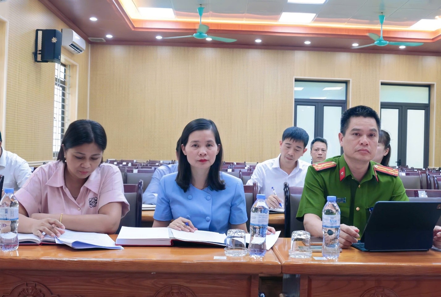Ủy ban nhân dân phường Sơn Nam họp bàn một số nội dung quan trọng