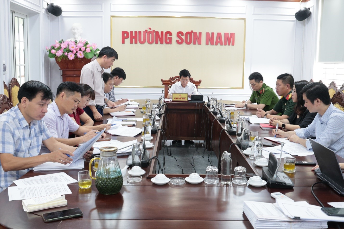 Uỷ ban nhân dân phường Sơn Nam họp bàn một số nội dung quan trọng