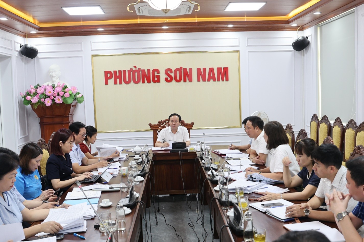 Đoàn giám sát Ban Văn hóa - Xã hội HĐND tỉnh Hưng Yên giám sát việc triển khai thực hiện Nghị quyết số 767/2025/NQ-HĐND về các khoản thu, mức thu và cơ chế quản lý thu, chi trong các cơ sở giáo dục tại phường Sơn Nam