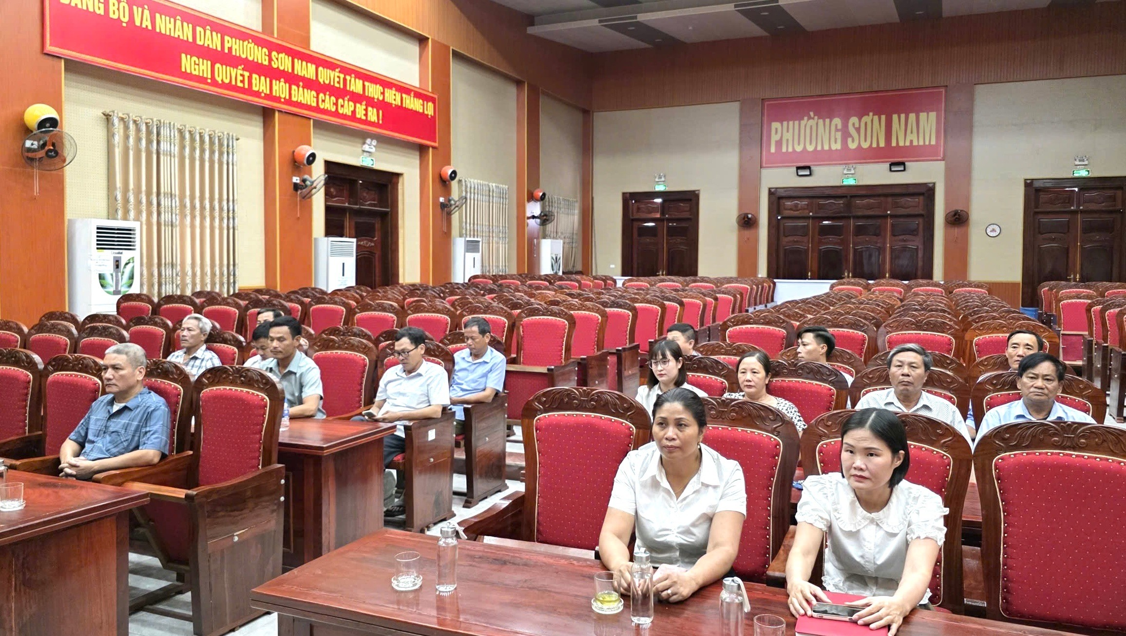 Hội nghị trực tuyến toàn quốc phản ánh khó khăn, vướng mắc và các giải pháp khắc phục trong việc tinh gọn bộ máy nhà nước
