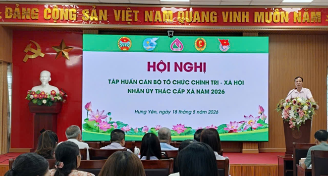 Chi nhánh Ngân hàng Chính sách xã hội tỉnh Hưng Yên tổ chức hội nghị tập huấn cán bộ tổ chức chính trị - xã hội nhận ủy thác cấp xã