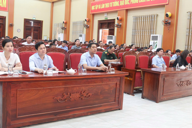Phường Sơn Nam dự Hội nghị trực tuyến toàn quốc nghiên cứu học tập, quán triệt và triển khai thực hiện Nghị quyết hội nghị lần thứ hai Ban Chấp hành Trung ương Đảng khoá XIV