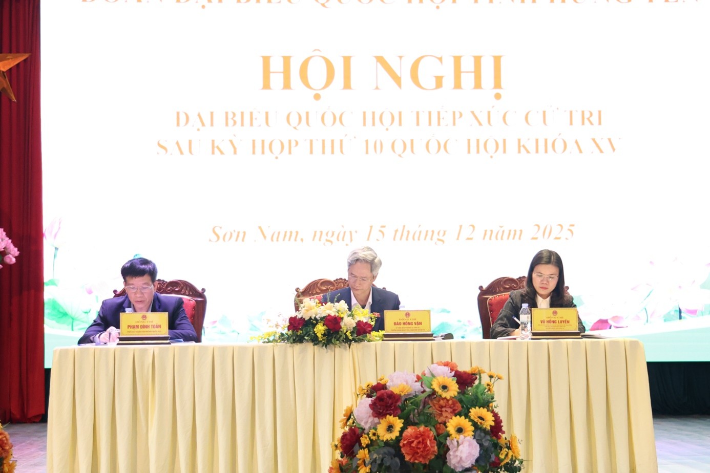 Đoàn đại biểu Quốc hội tỉnh Hưng Yên tiếp xúc cử tri các phường Sơn Nam, Phố Hiến và Hồng Châu sau kỳ họp thứ 10, Quốc hội khóa XV