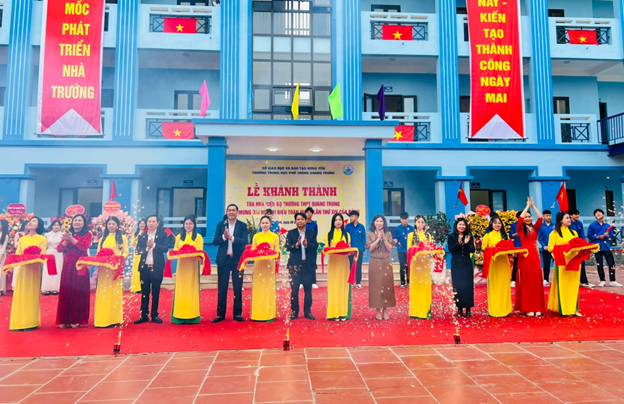 Trường THPT Quang Trung khánh thành tòa nhà Hiệu bộ chào mừng Đại hội đại biểu toàn quốc lần thứ XIV của Đảng