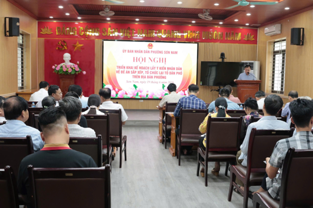 Phường Sơn Nam  hội nghị triển khai kế hoạch lấy ý kiến nhân dân về đề án sắp xếp, tổ chức lại tổ dân phố trên địa bàn phường