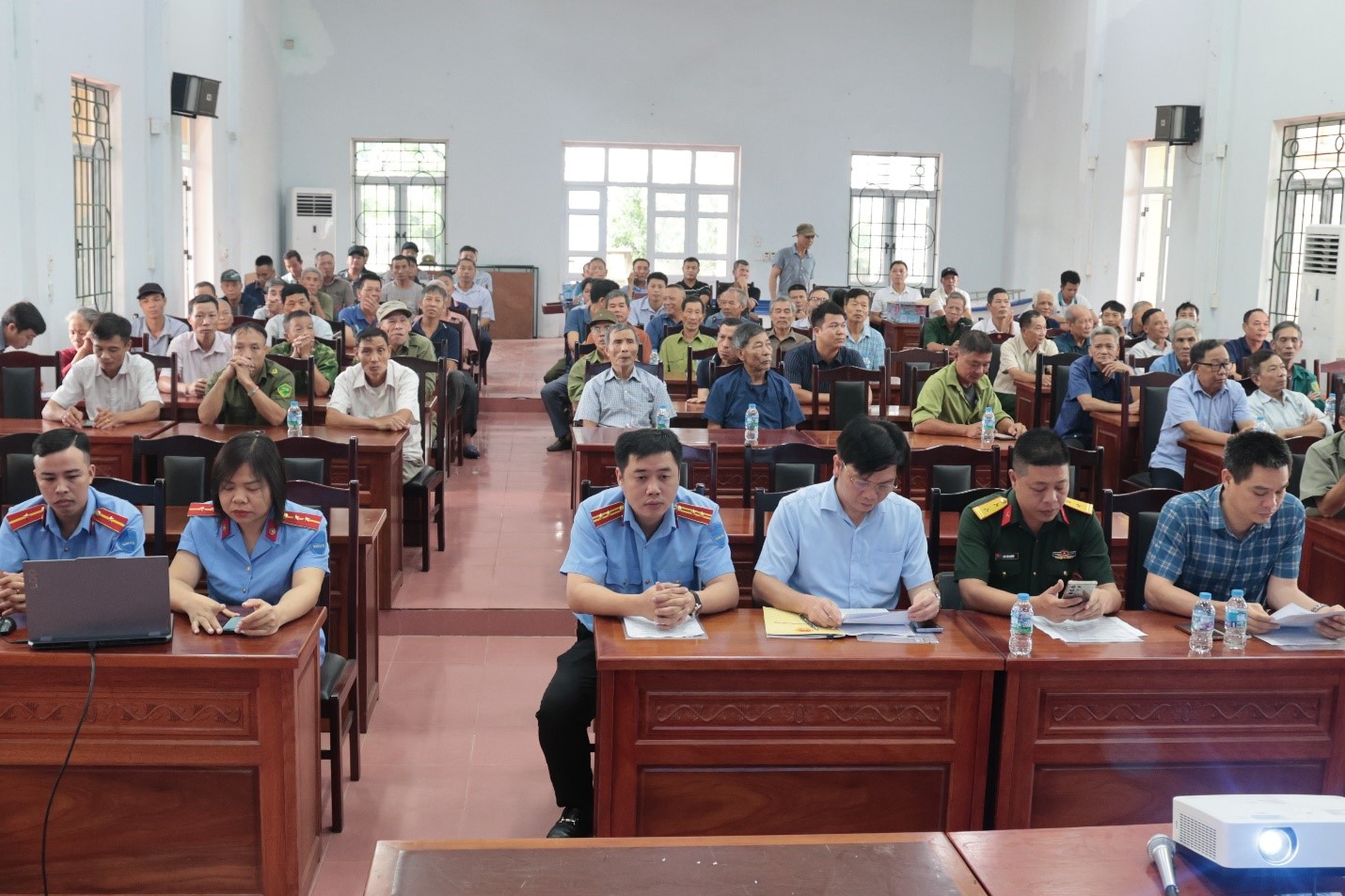 Phường Sơn Nam tập huấn công tác tuần tra, canh gác nước và xử lý các sự cố thiên tai năm 2026